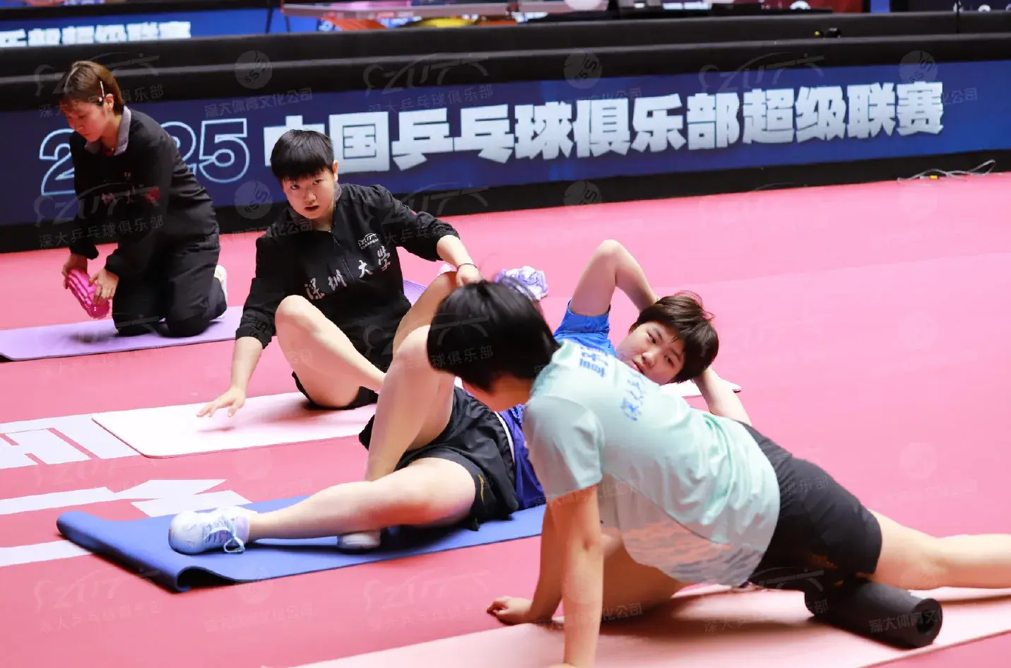 击败势头正, 分压制, 旋转性比较