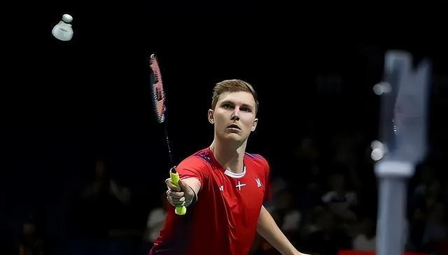 冠发起冲击 冠发起冲击