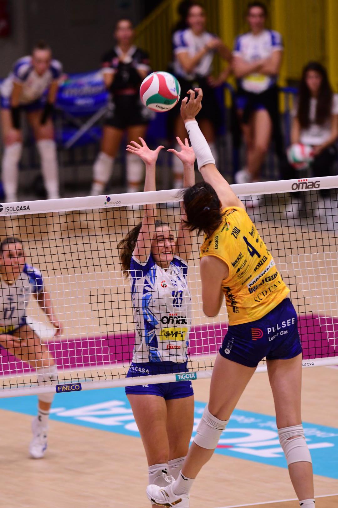 cn, 三连胜, 接应哈克 cn, 三连胜, 接应哈克